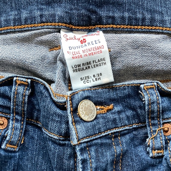 Lucky Brand flare jeans - Picture 2 of 8